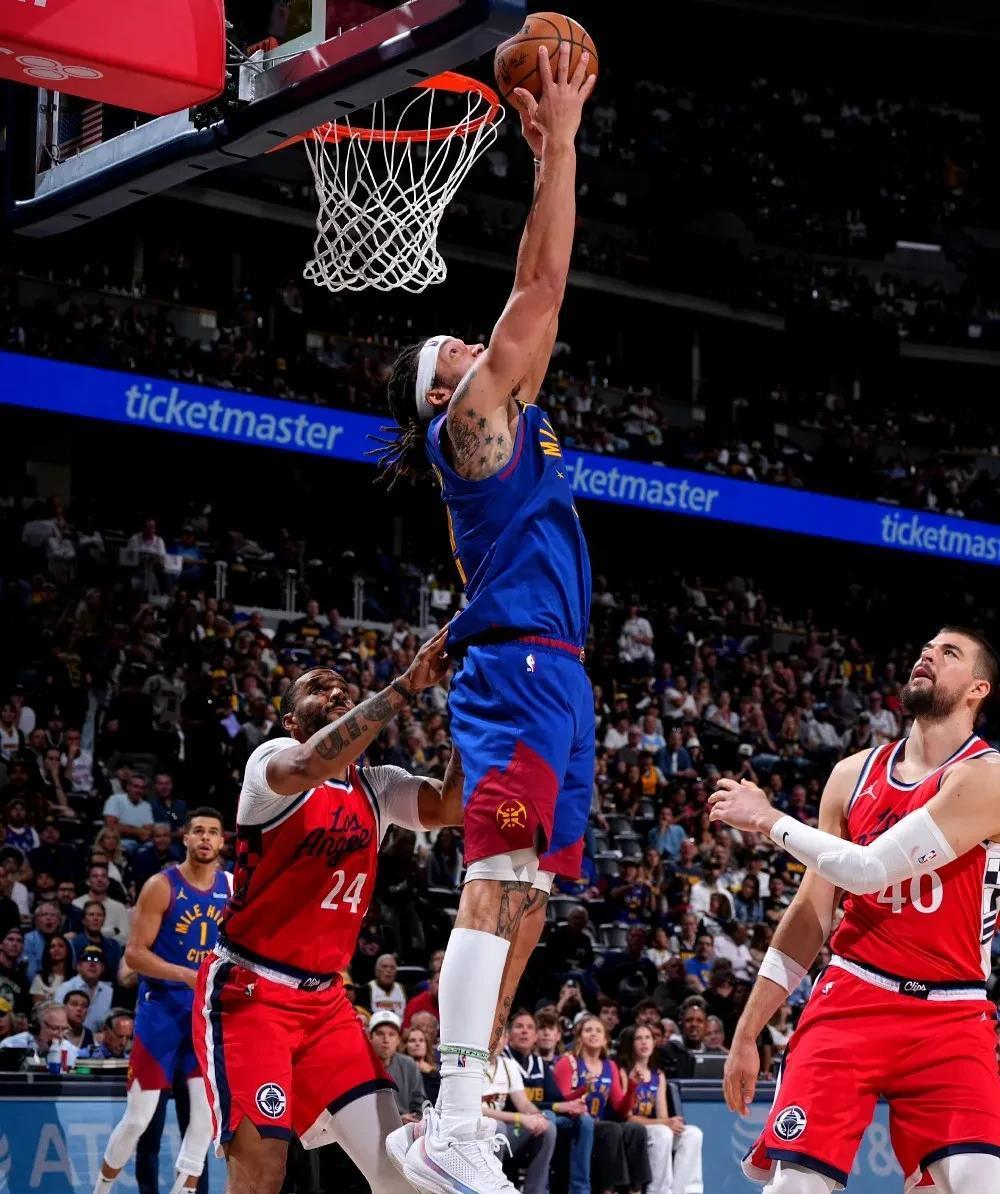 爱游戏体育投注平台官网拉力赛赛场再起风云：庐州鲨队队惊险晋级泰山独角兽队，赛场气氛火爆防守强度拉满的简单介绍