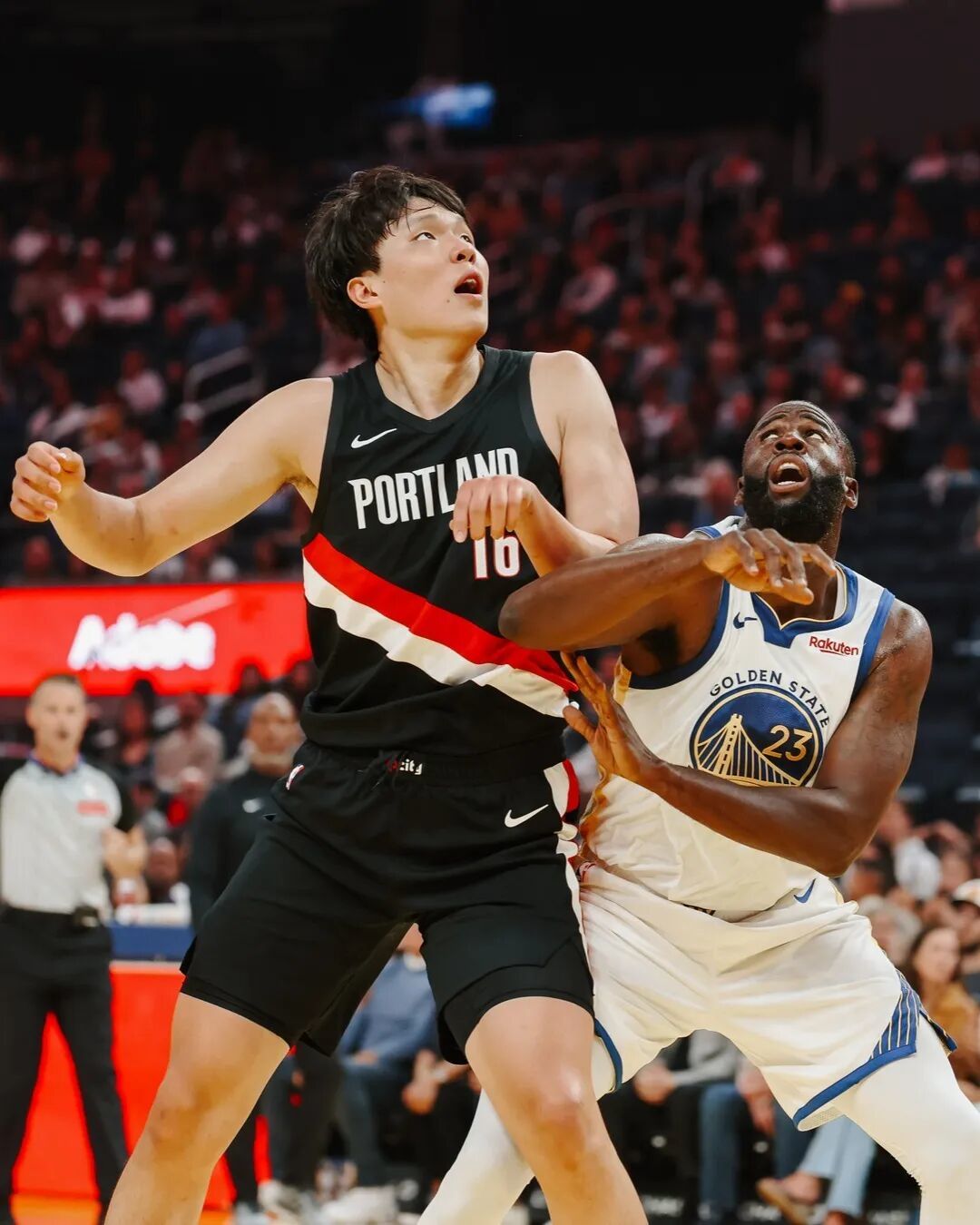 AYX体育官方登录深圳男篮今夜复出首秀,志在NBA季后赛名次提升,引发热议,团队化学反应显著的简单介绍